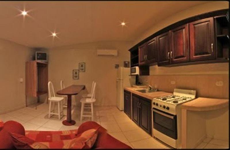 Hotel Savannah Playas del Coco Quarto foto