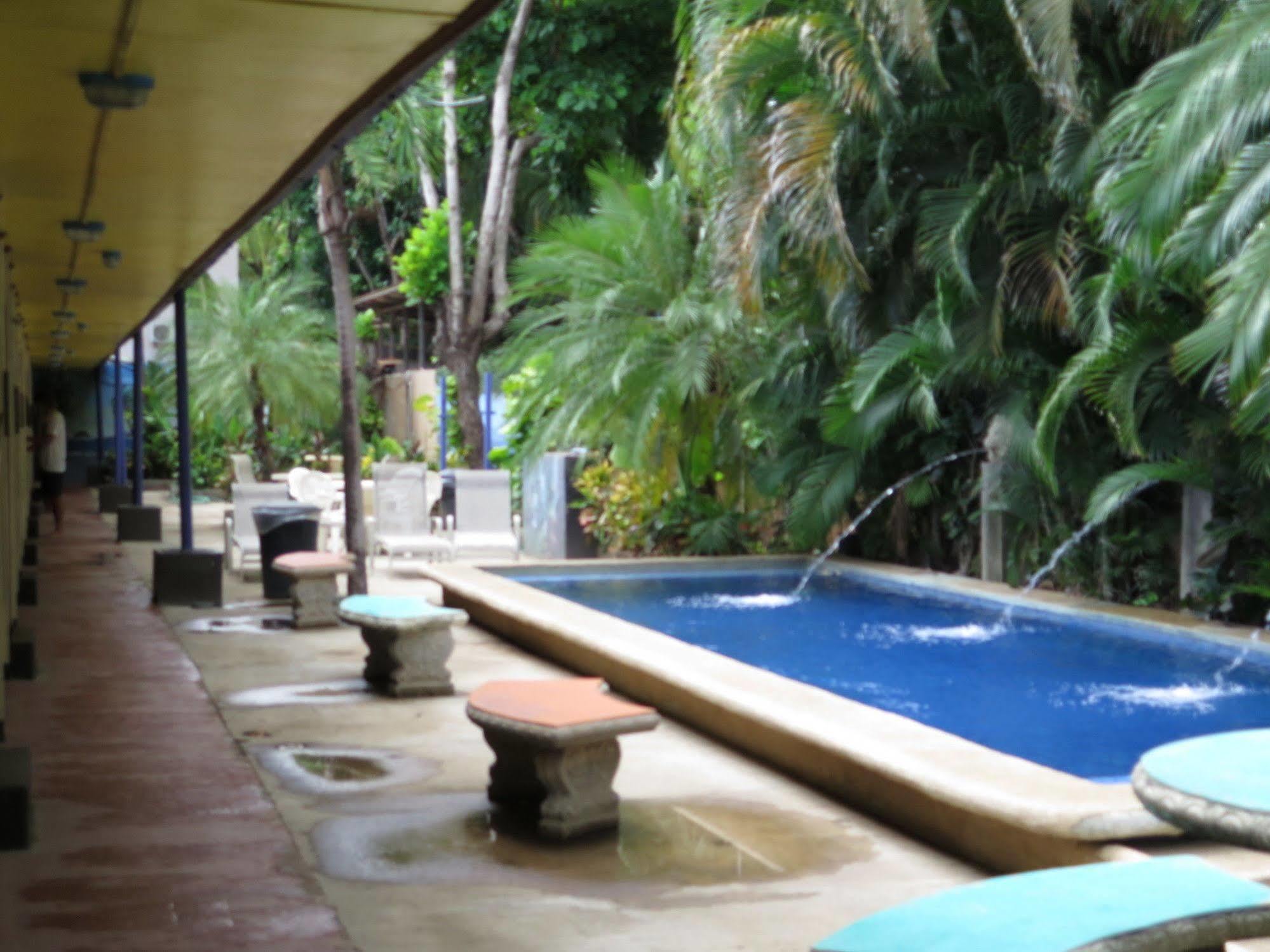 Hotel Savannah Playas del Coco Exterior foto